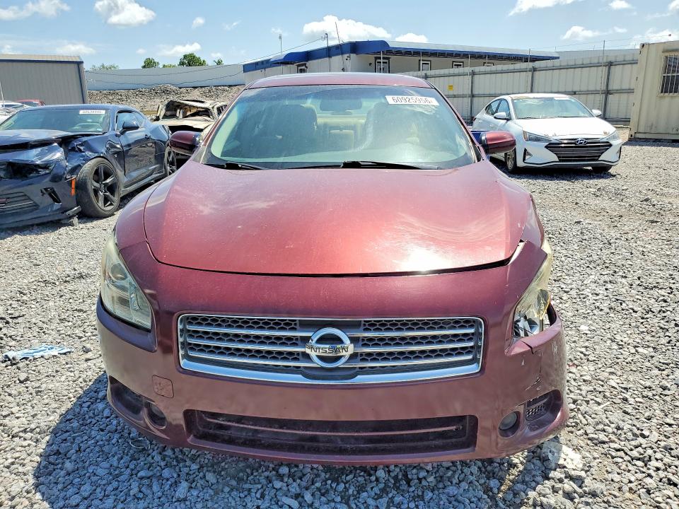 Photo 5 from auction – 2010 NISSAN MAXIMA with VIN 1N4AA5AP5AC864669