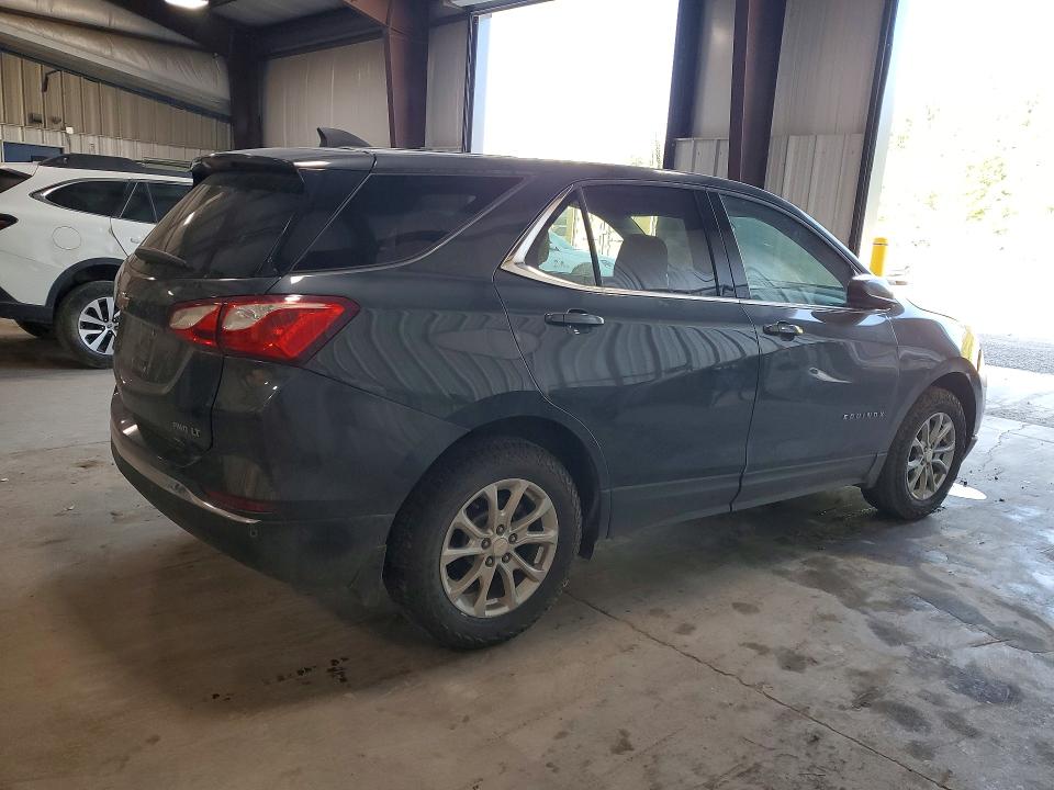 Photo 3 from auction – 2020 CHEVROLET EQUINOX with VIN 3GNAXTEV3LS543143