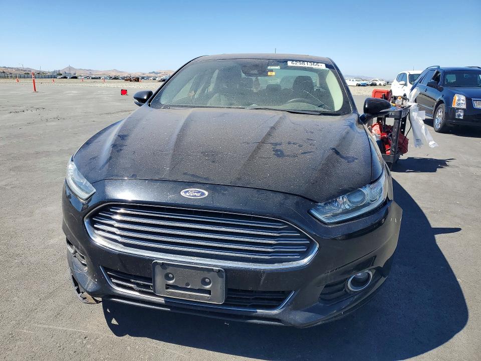 Photo 5 from auction – 2016 FORD FUSION with VIN 3FA6P0SUXGR145603
