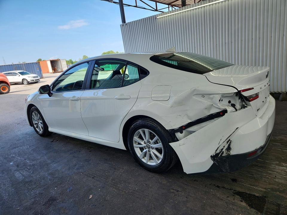 Photo 2 from auction – 2026 TOYOTA CAMRY with VIN 4T1DAACK8TU669465