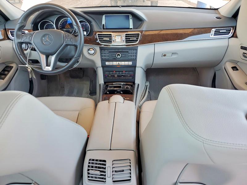 Photo 8 from auction – 2016 MERCEDES-BENZ E with VIN WDDHF0EB6GB236412