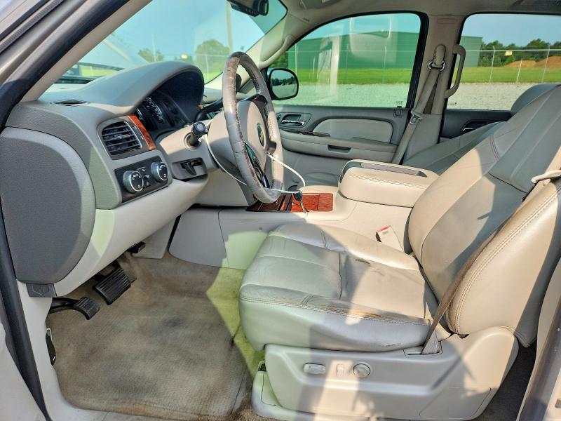 Photo 7 from auction – 2007 CHEVROLET TAHOE with VIN 1GNFK13077J388944
