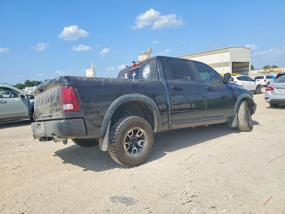 Photo 3 from auction – 2016 RAM 1500 with VIN 1C6RR7YT1GS356788