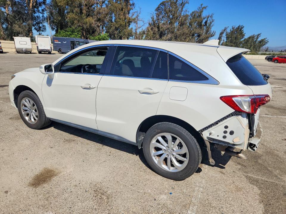 Photo 2 from auction – 2017 ACURA RDX with VIN 5J8TB3H38HL003151