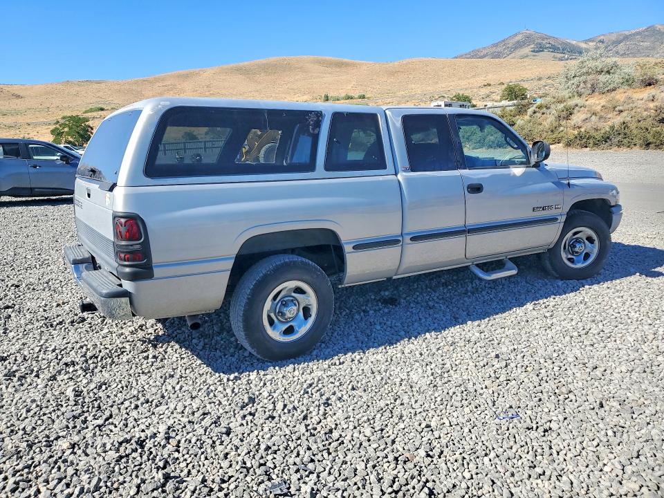 Photo 3 from auction – 1998 DODGE RAM 1500 with VIN 3B7HC12Z1WG185918