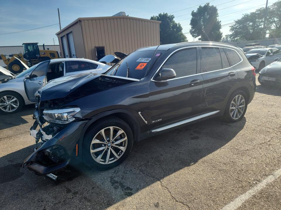 BMW X3 2018 with VIN 5UXTR9C50JLC82558 - Photo from auction