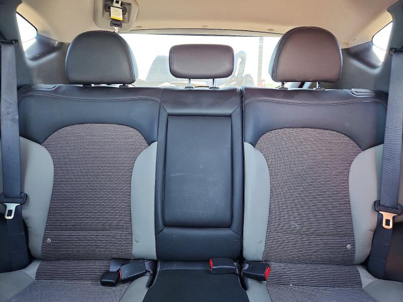 Photo 10 from auction – 2013 HYUNDAI TUCSON with VIN KM8JU3AC3DU547812
