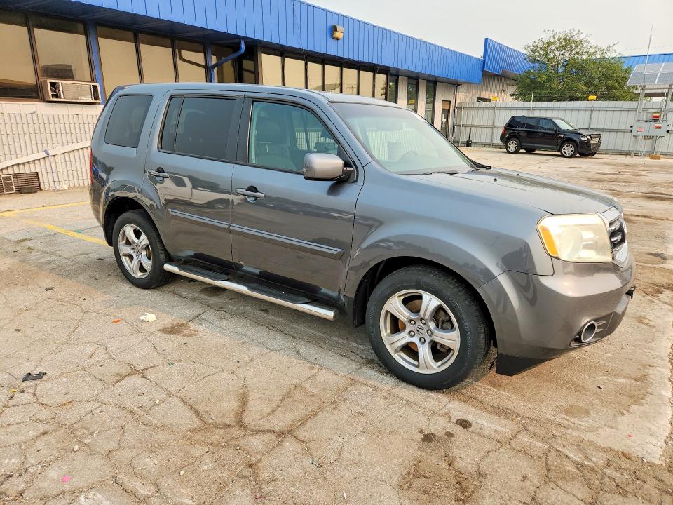 Photo 4 from auction – 2013 HONDA PILOT with VIN 5FNYF4H59DB008596