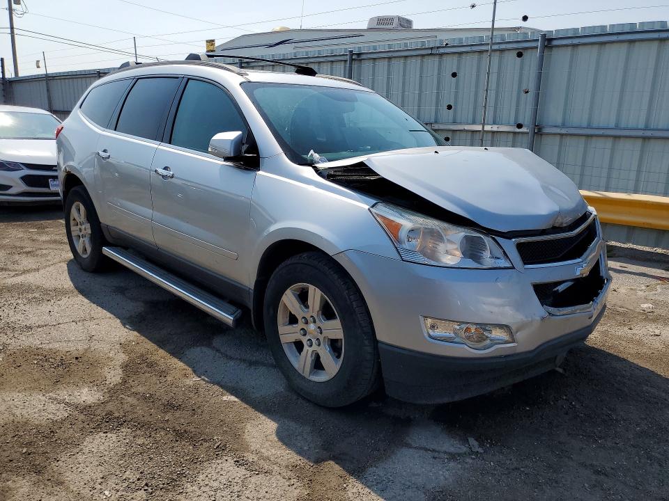 Photo 4 from auction – 2012 CHEVROLET TRAVERSE with VIN 1GNKVJED9CJ174179