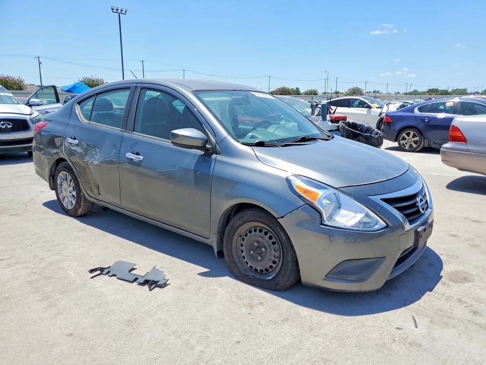 Photo 4 from auction – 2019 NISSAN VERSA with VIN 3N1CN7AP1KL816565