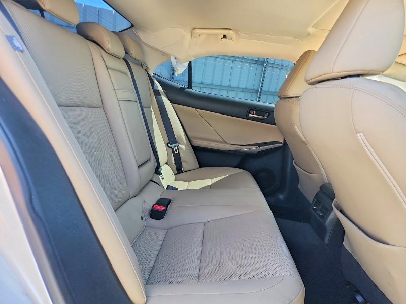 Photo 10 from auction – 2018 LEXUS IS with VIN JTHBA1D23J5063944