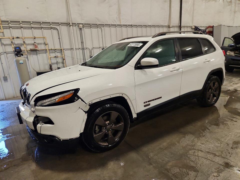 JEEP CHEROKEE 2016 with VIN 1C4PJMCS9GW286213 - Photo from auction