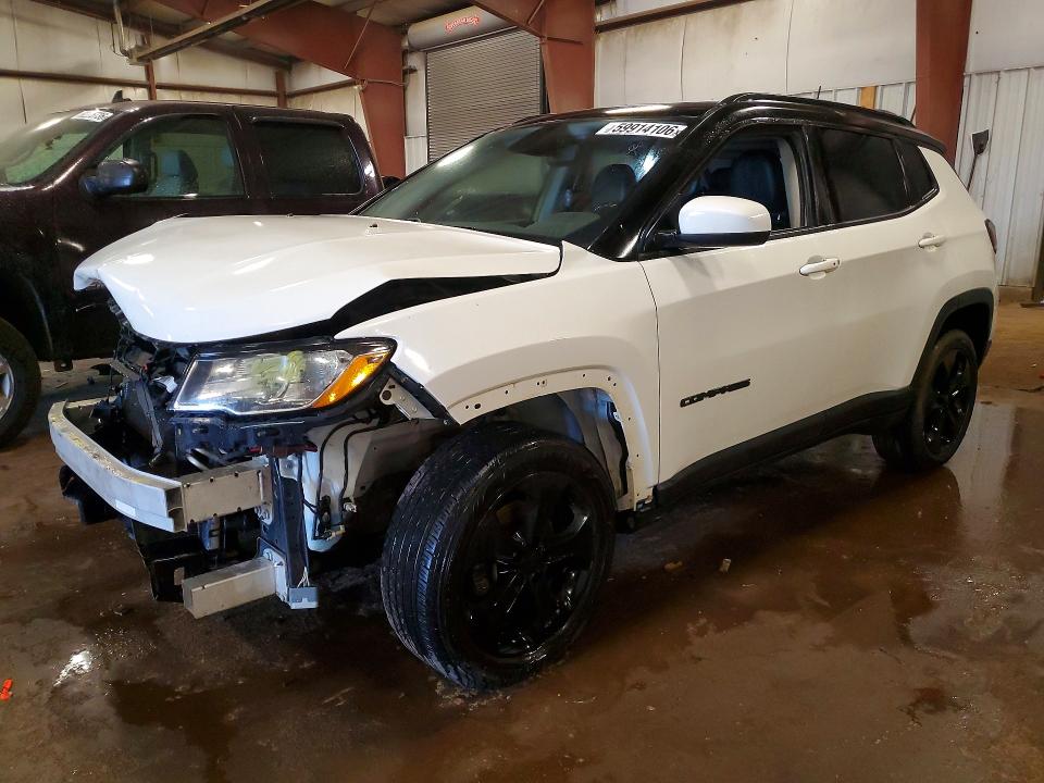 JEEP COMPASS 2019 with VIN 3C4NJDBB7KT617636 - Photo from auction