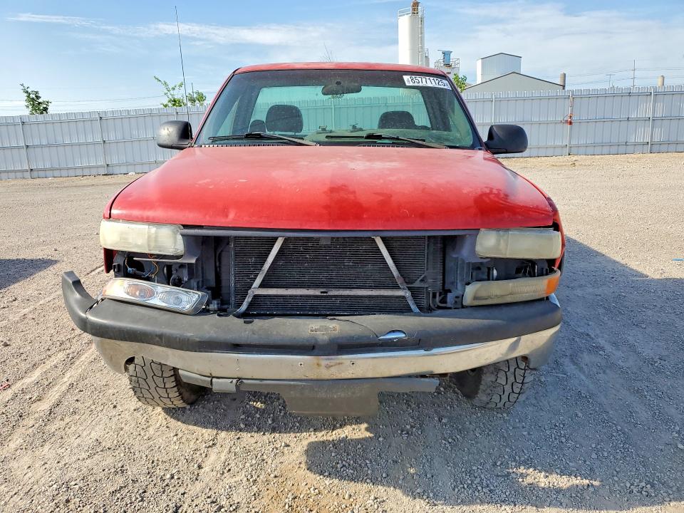 Photo 5 from auction – 2001 CHEVROLET SILVERADO with VIN 1GCEK14V41E169907