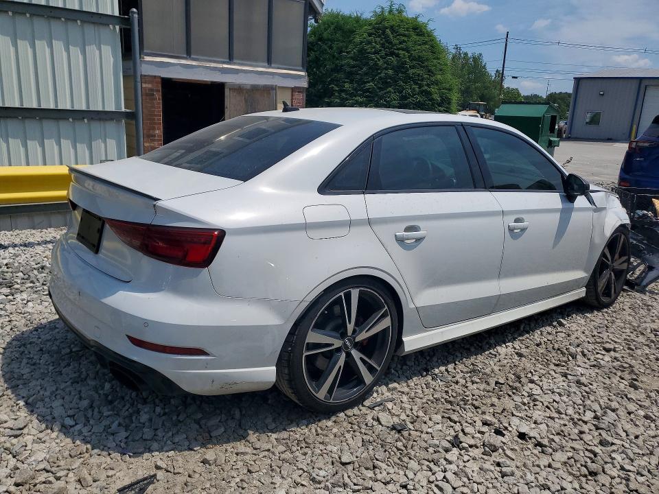 Фото 3 с аукциона – 2019 AUDI RS3 с VIN WUABWGFF6KA907329