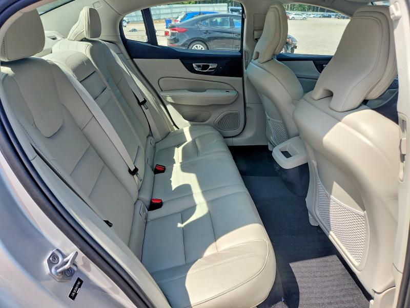 Photo 10 from auction – 2022 VOLVO S60 with VIN 7JRL12FZ5NG177882