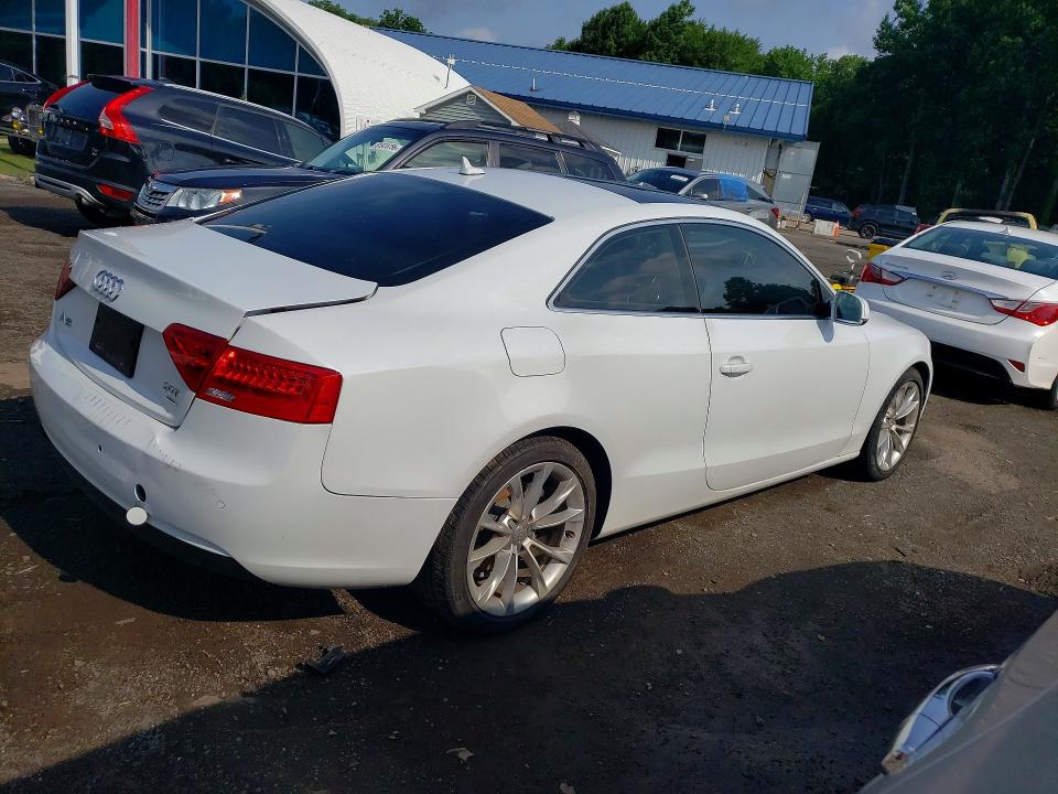 Photo 3 from auction – 2013 AUDI A5 with VIN WAULFAFR2DA053495