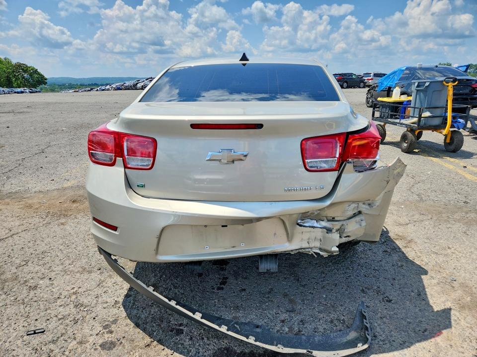 Photo 6 from auction – 2014 CHEVROLET MALIBU with VIN 1G11B5SL0EF253321