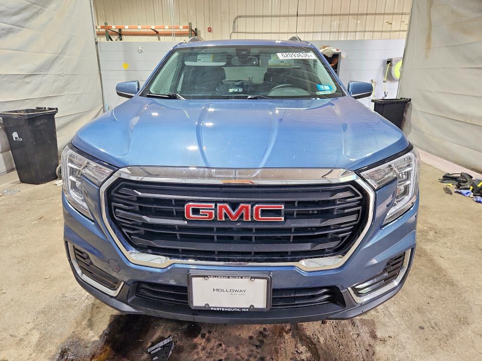 Photo 5 from auction – 2024 GMC TERRAIN with VIN 3GKALTEGXRL372758