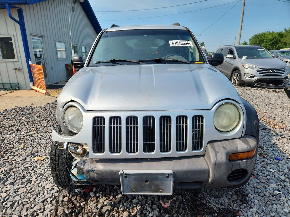 Photo 5 from auction – 2002 JEEP LIBERTY with VIN 1J4GL48K22W256248