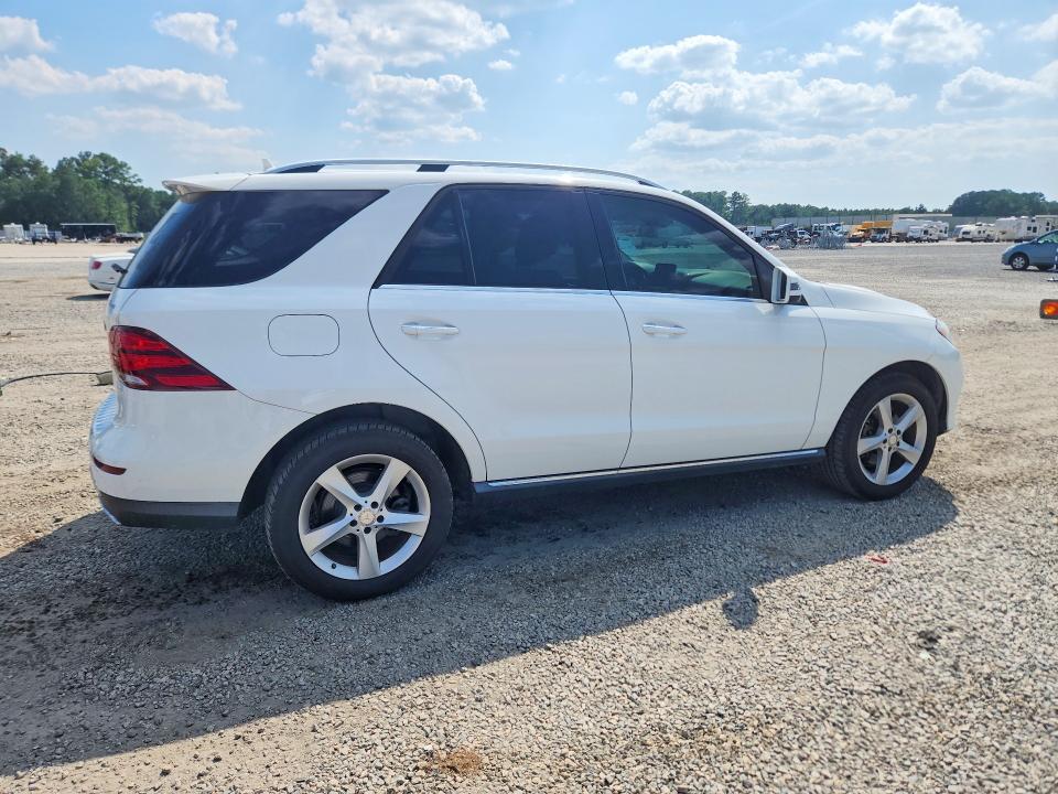 Photo 3 from auction – 2018 MERCEDES-BENZ GLE with VIN 4JGDA5HB7JB002525