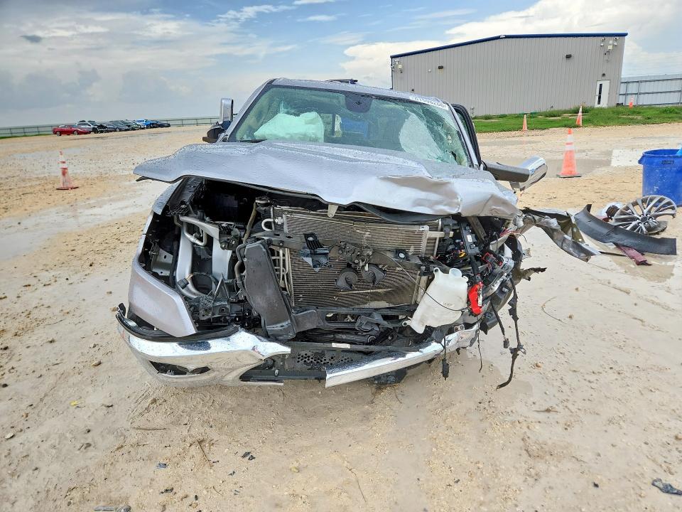 Photo 5 from auction – 2019 RAM 1500 with VIN 1C6RREJT8KN738290