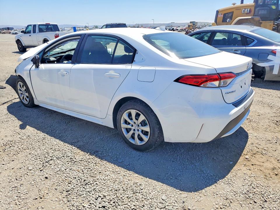 Foto 2 de la subasta – 2021 TOYOTA COROLLA con VIN 5YFEPMAE2MP207570