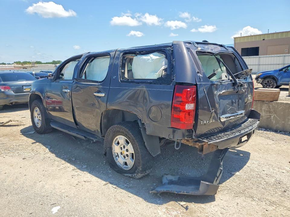 Photo 2 from auction – 2010 CHEVROLET TAHOE with VIN 1GNUKBE02AR207185