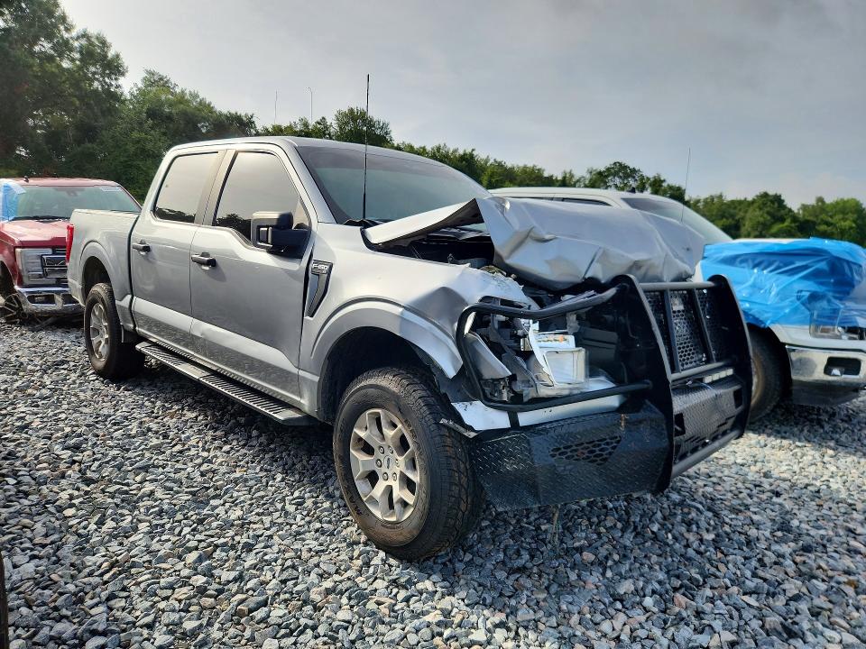 Photo 4 from auction – 2022 FORD F150 with VIN 1FTFW1P83NKE40591