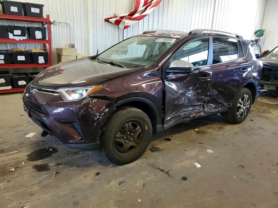 TOYOTA RAV4 2018 с VIN 2T3BFREV3JW760940 - Снимка от търг