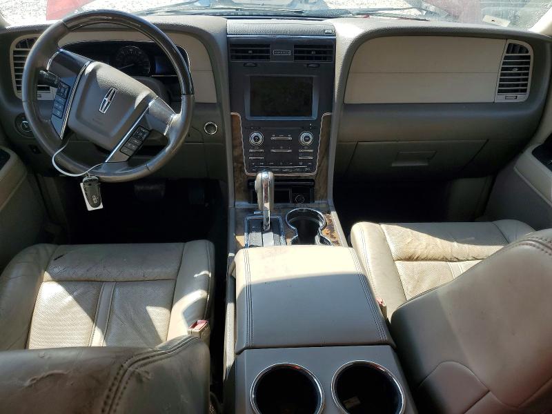 Photo 8 from auction – 2015 LINCOLN NAVIGATOR with VIN 5LMJJ2JT2FEJ12258