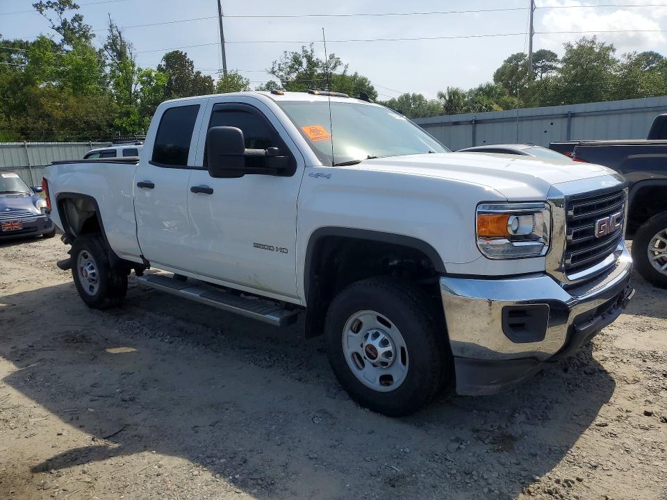 Photo 4 from auction – 2017 GMC SIERRA with VIN 1GT22REG5HZ161478