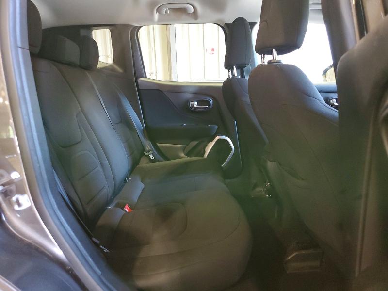 Photo 11 from auction – 2018 JEEP RENEGADE with VIN ZACCJBBB1JPH39510