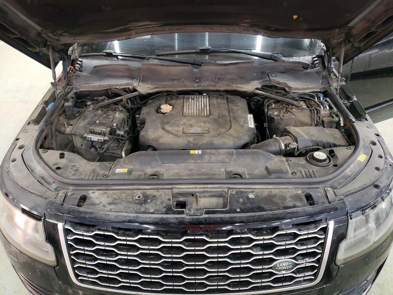 Photo 12 from auction – 2018 LAND ROVER RANGE ROVER with VIN SALGS2RKXJA381997