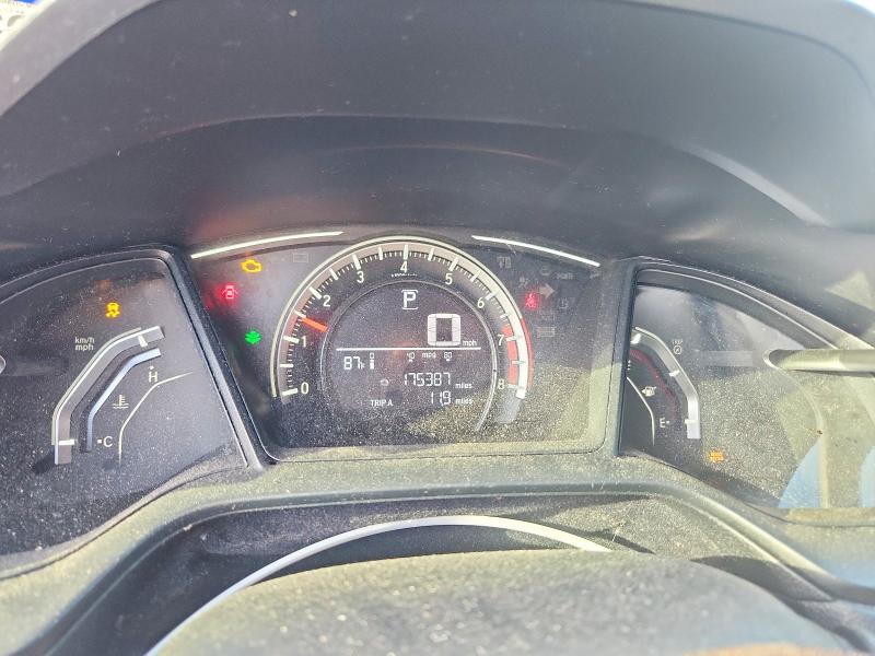 Photo 9 from auction – 2018 HONDA CIVIC with VIN 19XFC2F56JE014719