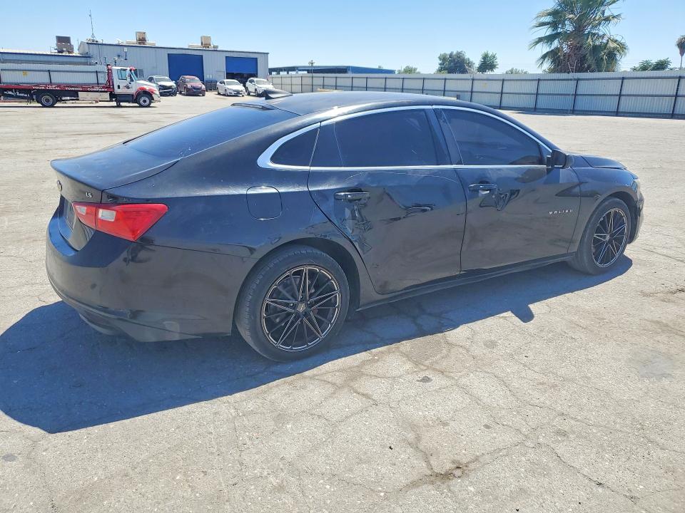 Photo 3 from auction – 2016 CHEVROLET MALIBU with VIN 1G1ZB5ST9GF276327