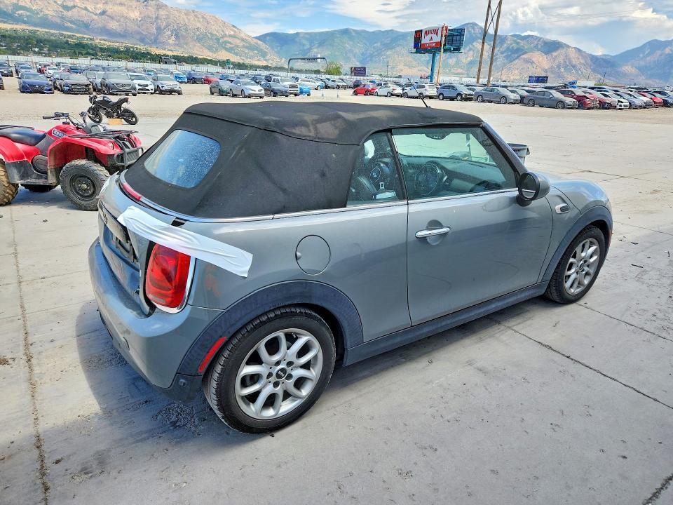 Photo 3 from auction – 2016 MINI COOPER with VIN WMWWG5C53G3A81305