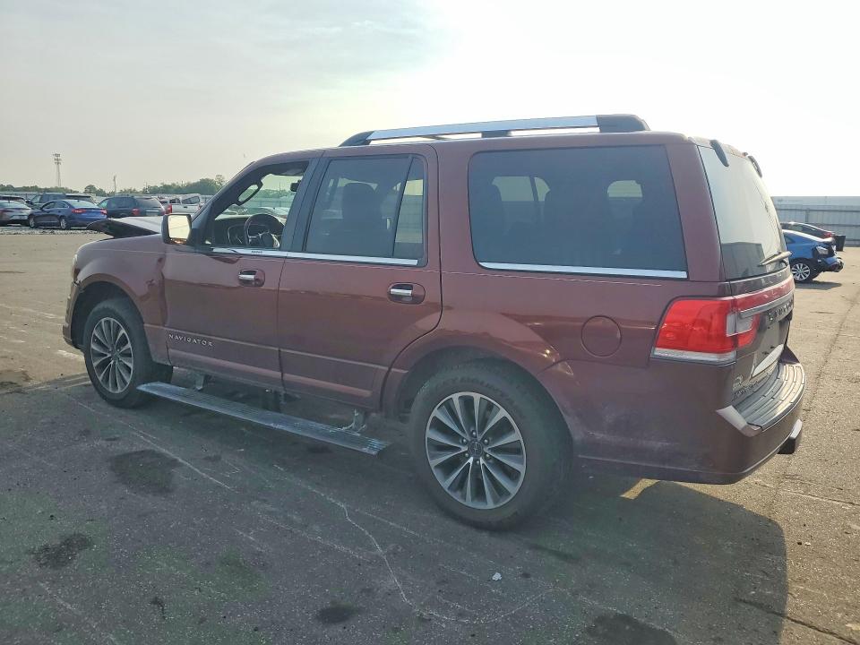 Zdjęcie 2 z aukcji – 2015 LINCOLN NAVIGATOR z VIN 5LMJJ2HT1FEJ15089