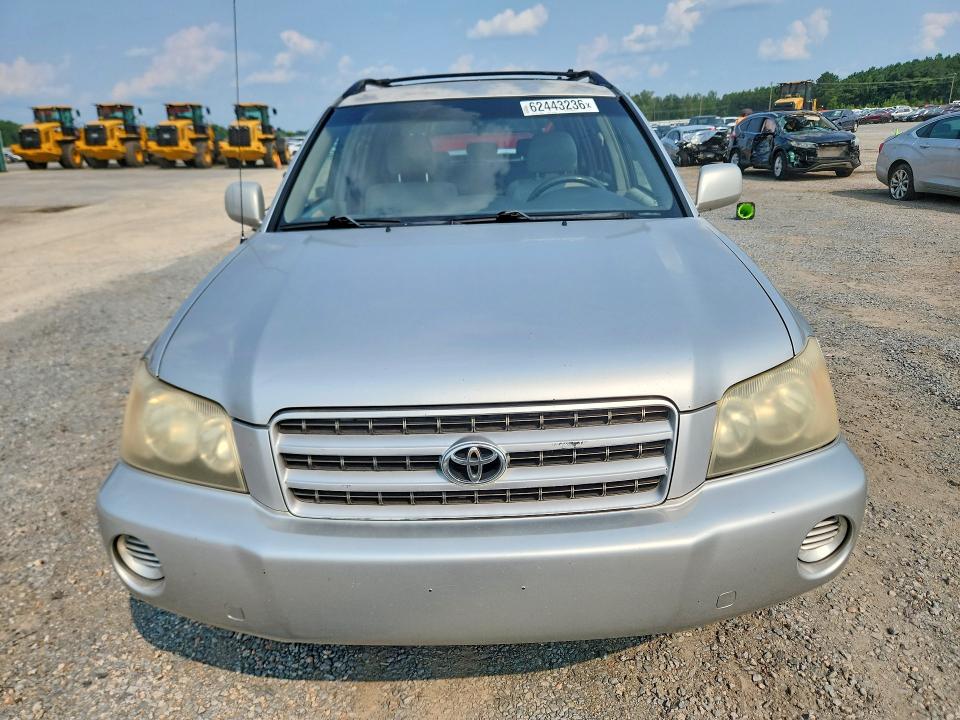 Photo 5 from auction – 2002 TOYOTA HIGHLANDER with VIN JTEGF21AX20059426