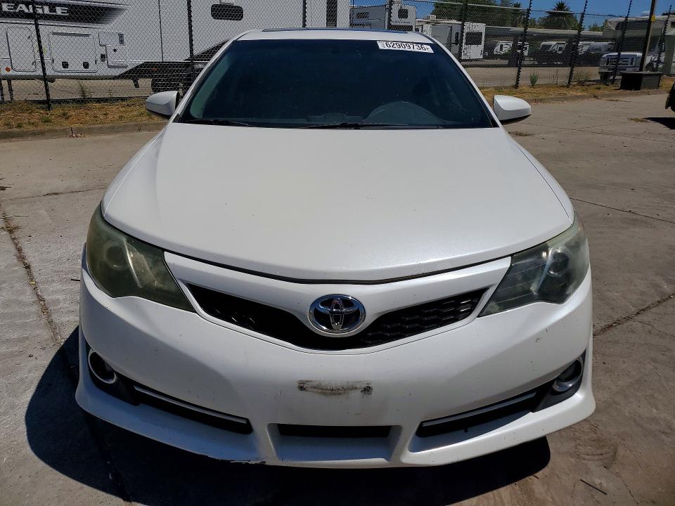 Photo 5 from auction – 2014 TOYOTA CAMRY with VIN 4T1BF1FK8EU450142