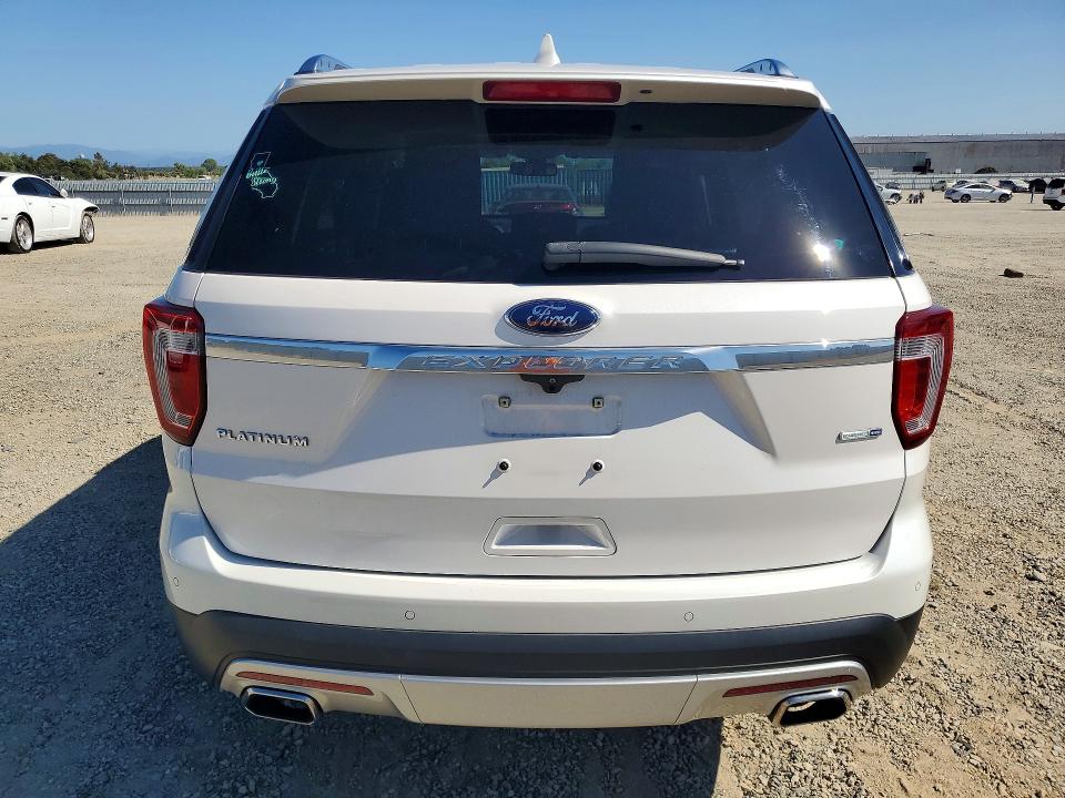 Photo 6 from auction – 2017 FORD EXPLORER with VIN 1FM5K8HT2HGB64457