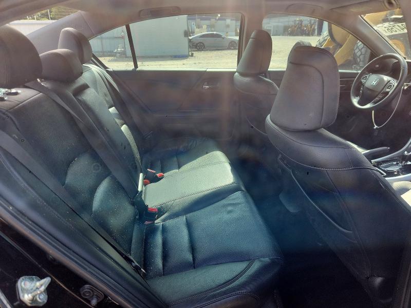Photo 10 from auction – 2016 HONDA ACCORD with VIN 1HGCR2F90GA165878
