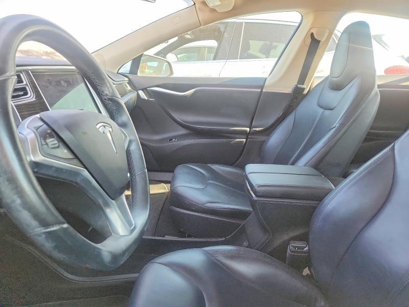 Photo 7 from auction – 2014 TESLA MODEL S with VIN 5YJSA1H16EFP51900