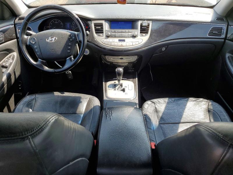 Photo 8 from auction – 2014 HYUNDAI GENESIS with VIN KMHGC4DD9EU264131