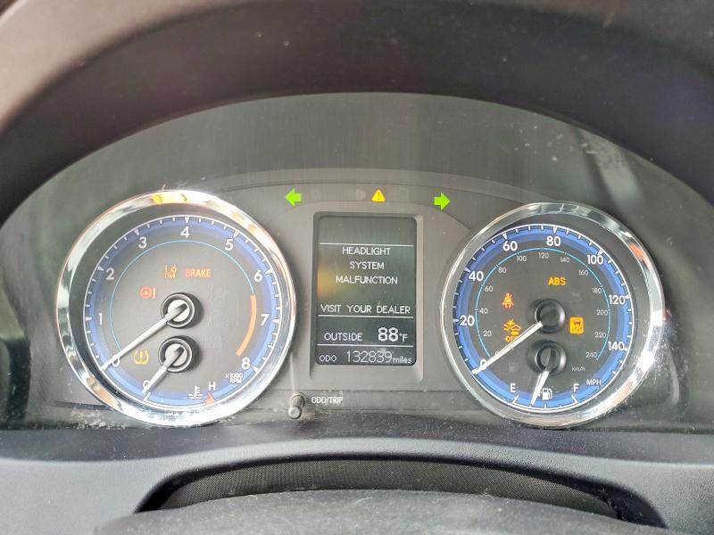 Photo 9 from auction – 2018 TOYOTA COROLLA with VIN 2T1BURHE9JC031708