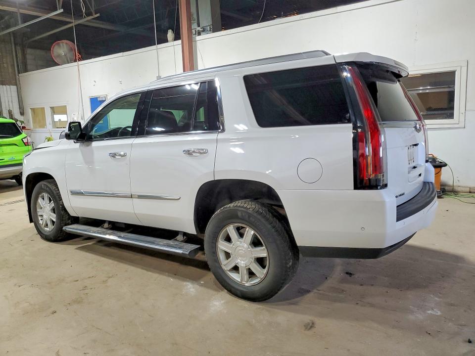 Photo 2 from auction – 2017 CADILLAC ESCALADE with VIN 1GYS4CKJXHR329410
