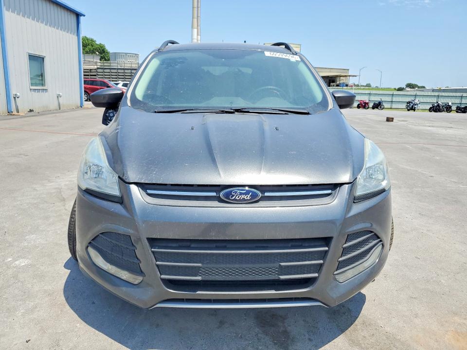 Photo 5 from auction – 2016 FORD ESCAPE with VIN 1FMCU0G97GUA98125
