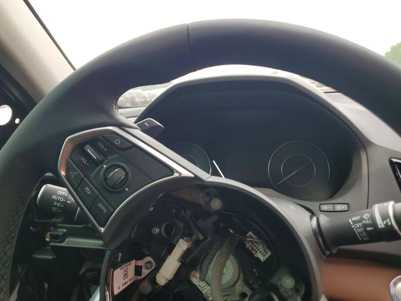 Photo 9 from auction – 2020 ACURA RDX with VIN 5J8TC2H58LL008853