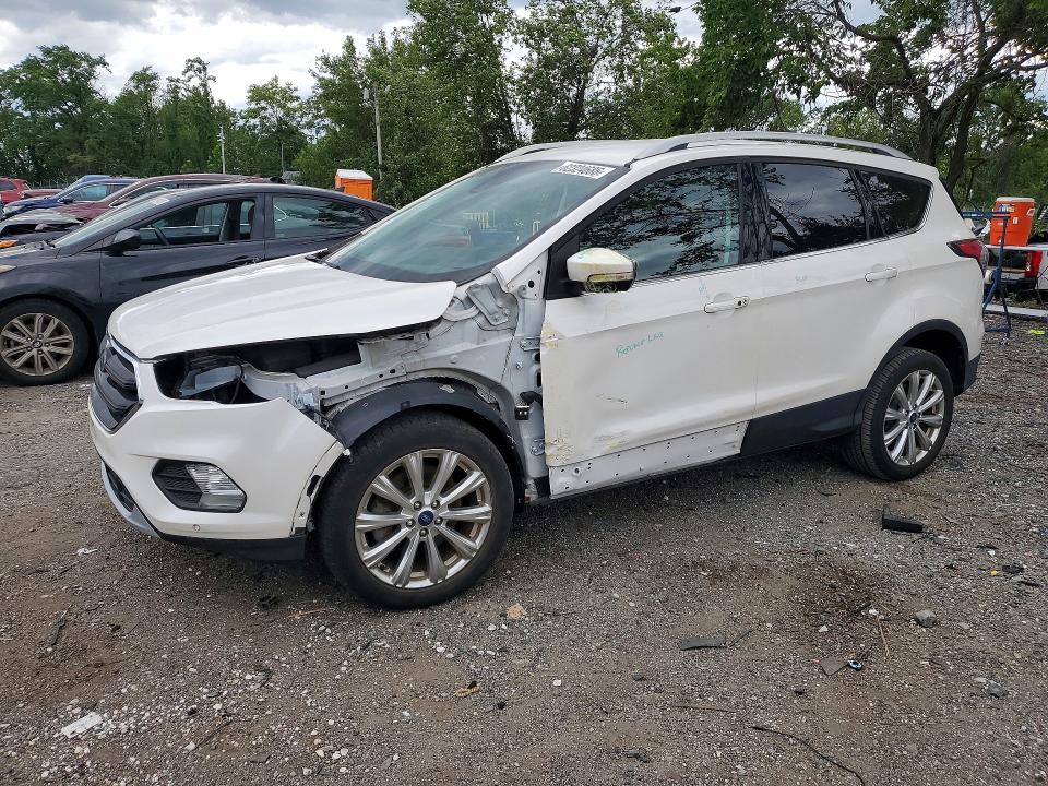 FORD ESCAPE 2017 with VIN 1FMCU9J95HUA74405 - Photo from auction