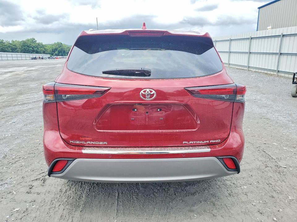 Photo 6 from auction – 2025 TOYOTA HIGHLANDER with VIN 5TDKDRBH7SS588841